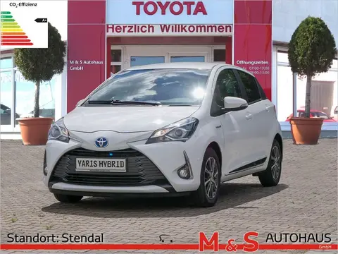 Used TOYOTA YARIS Hybrid 2019 Ad 