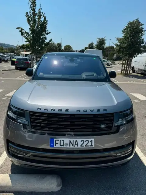 Used LAND ROVER RANGE ROVER Hybrid 2023 Ad 