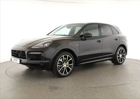 Used PORSCHE CAYENNE Hybrid 2023 Ad 