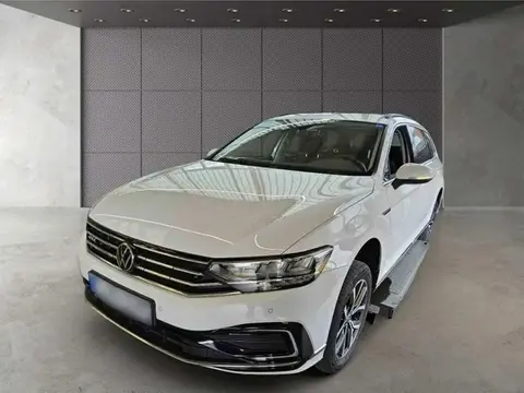 Used VOLKSWAGEN PASSAT Hybrid 2021 Ad 