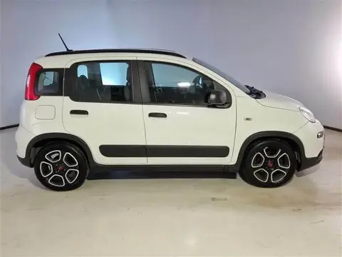 Annonce FIAT PANDA Hybride 2021 d'occasion 