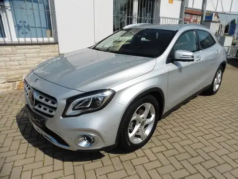 Used MERCEDES-BENZ CLASSE GLA Petrol 2019 Ad 