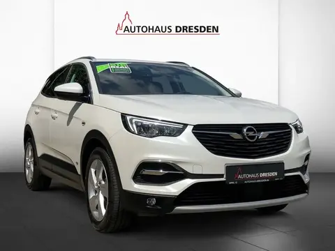 Used OPEL GRANDLAND Hybrid 2021 Ad 