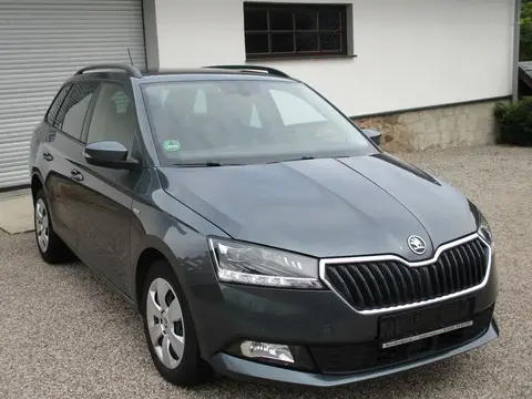 Annonce SKODA FABIA Essence 2019 d'occasion 