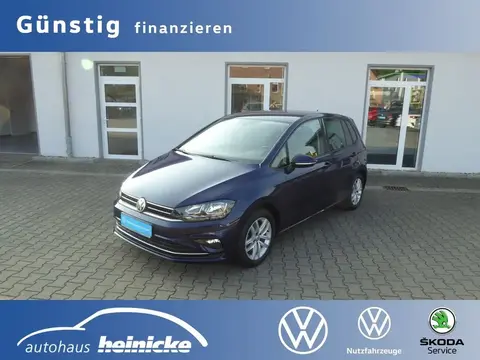 Used VOLKSWAGEN GOLF Petrol 2018 Ad 