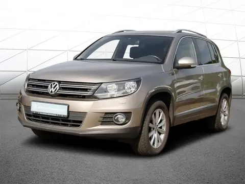 Used VOLKSWAGEN TIGUAN Petrol 2016 Ad 