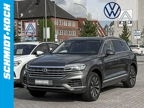 Used VOLKSWAGEN TOUAREG Hybrid 2022 Ad 