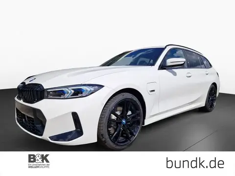 Used BMW SERIE 3 Hybrid 2023 Ad 