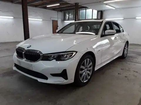 Used BMW SERIE 3 Hybrid 2022 Ad 