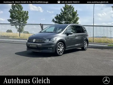 Used VOLKSWAGEN TOURAN Petrol 2020 Ad 