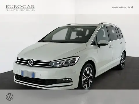 Used VOLKSWAGEN TOURAN  2024 Ad 