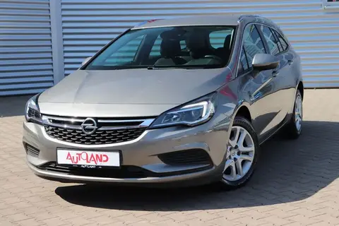 Used OPEL ASTRA Petrol 2017 Ad 