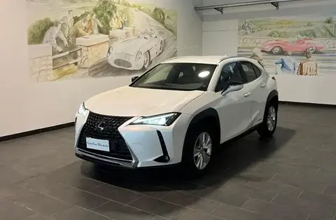 Used LEXUS UX Hybrid 2021 Ad 