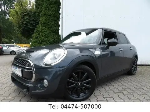 Used MINI COOPER Petrol 2017 Ad 