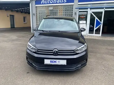 Used VOLKSWAGEN TOURAN Petrol 2022 Ad 