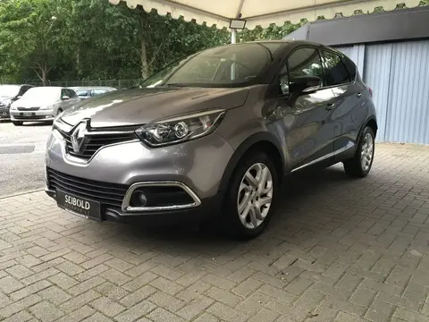 Used RENAULT CAPTUR Petrol 2016 Ad 