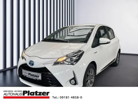 Used TOYOTA YARIS Hybrid 2017 Ad 