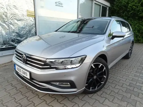 Used VOLKSWAGEN PASSAT Petrol 2023 Ad 