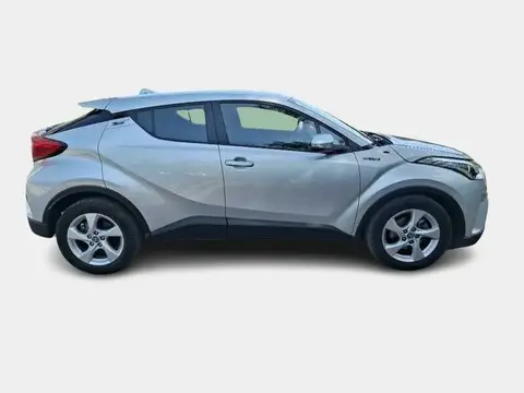 Used TOYOTA C-HR Hybrid 2019 Ad 