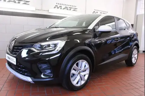 Used RENAULT CAPTUR Petrol 2023 Ad 