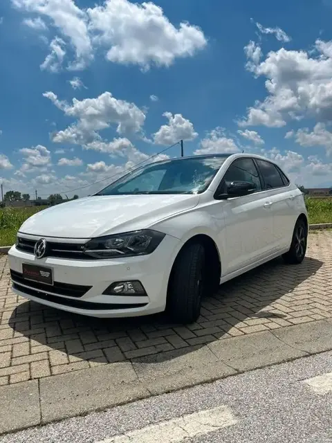 Used VOLKSWAGEN POLO Petrol 2018 Ad 