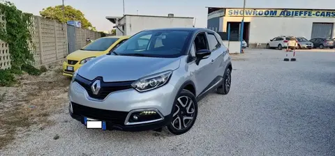 Used RENAULT CAPTUR Petrol 2016 Ad 