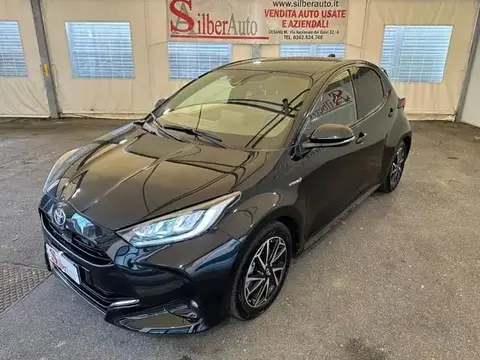 Used TOYOTA YARIS Hybrid 2021 Ad 