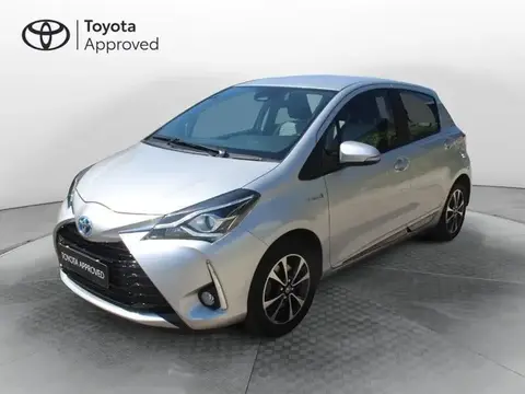 Used TOYOTA YARIS Hybrid 2020 Ad 