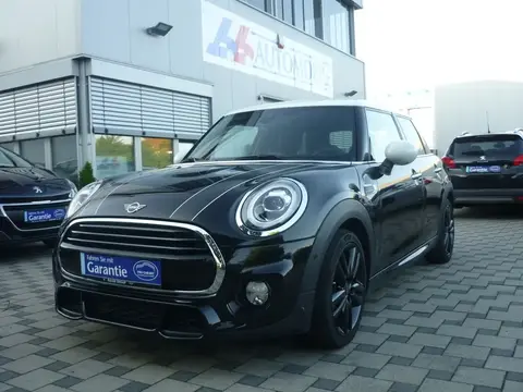 Annonce MINI COOPER Essence 2018 d'occasion Allemagne