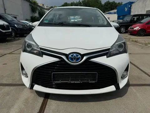 Used TOYOTA YARIS Hybrid 2017 Ad 