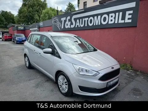 Used FORD GRAND C-MAX Petrol 2018 Ad 