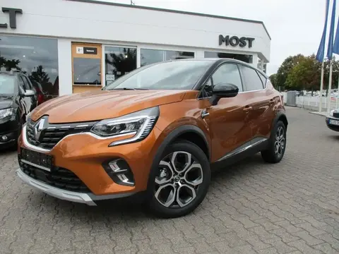 Used RENAULT CAPTUR Petrol 2022 Ad 