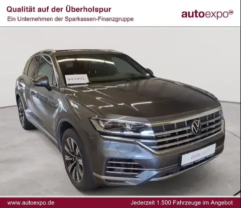 Used VOLKSWAGEN TOUAREG Hybrid 2021 Ad 