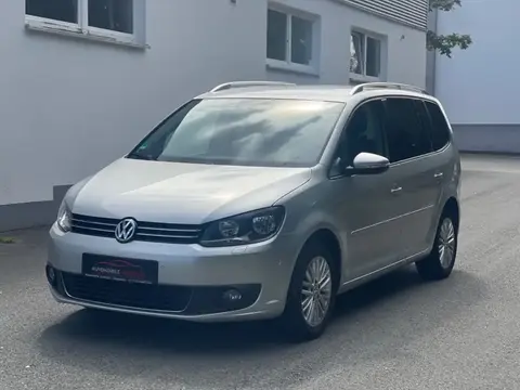 Used VOLKSWAGEN TOURAN Petrol 2015 Ad 