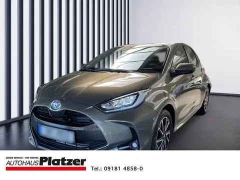 Used TOYOTA YARIS Hybrid 2023 Ad Germany