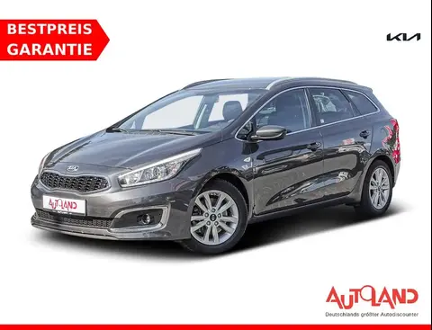 Used KIA CEED Petrol 2015 Ad 