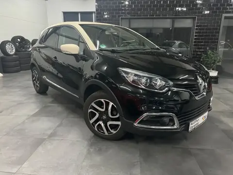 Used RENAULT CAPTUR Petrol 2017 Ad 