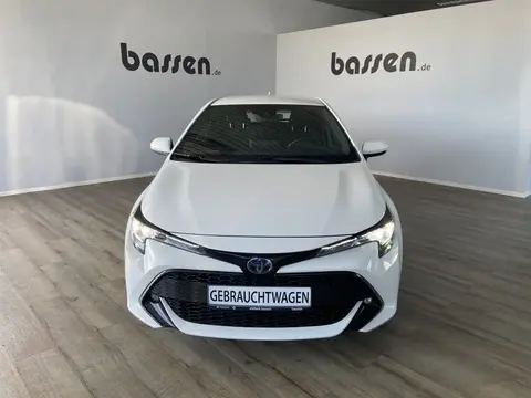 Used TOYOTA COROLLA Hybrid 2021 Ad 