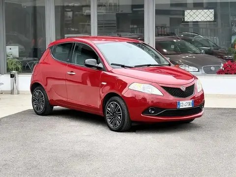 Used LANCIA YPSILON Hybrid 2020 Ad 