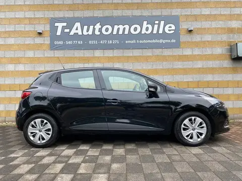 Used RENAULT CLIO Petrol 2019 Ad 