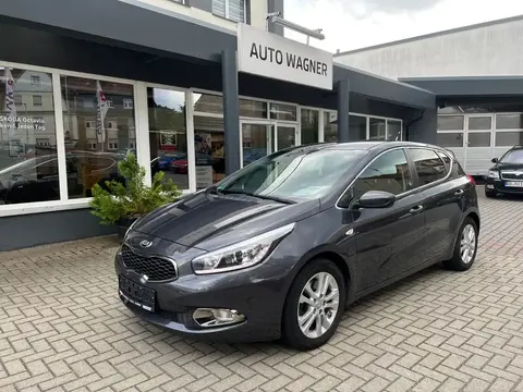 Used KIA CEED Petrol 2015 Ad 