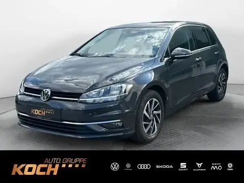 Used VOLKSWAGEN GOLF Petrol 2019 Ad 