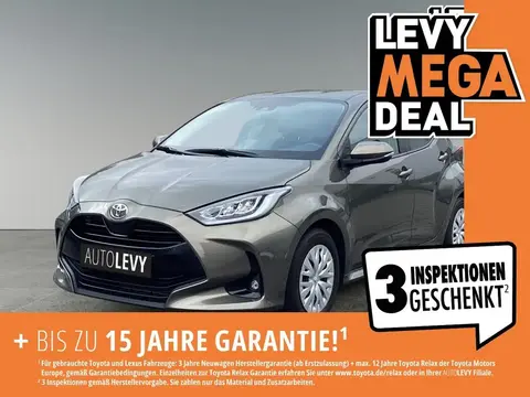 Annonce TOYOTA YARIS Essence 2021 d'occasion Allemagne