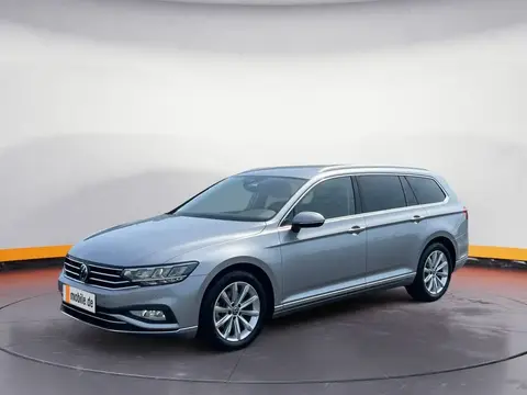 Used VOLKSWAGEN PASSAT Diesel 2023 Ad 