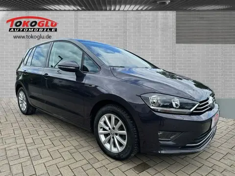 Used VOLKSWAGEN GOLF Petrol 2015 Ad 