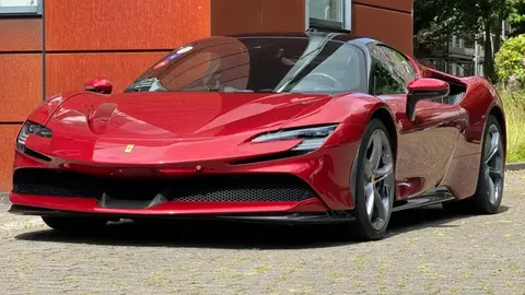 Used FERRARI SF90 Hybrid 2021 Ad 