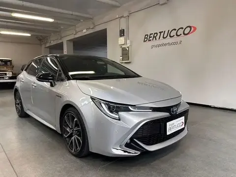 Used TOYOTA COROLLA Hybrid 2021 Ad 