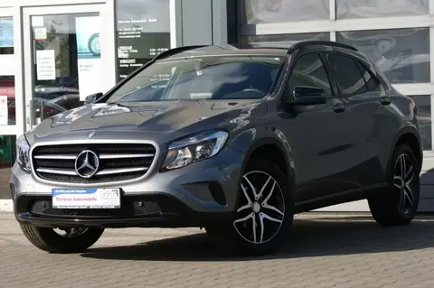 Used MERCEDES-BENZ CLASSE GLA Petrol 2016 Ad 