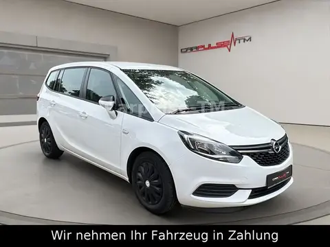 Used OPEL ZAFIRA Petrol 2016 Ad 