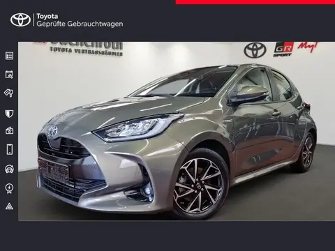 Used TOYOTA YARIS Hybrid 2021 Ad 